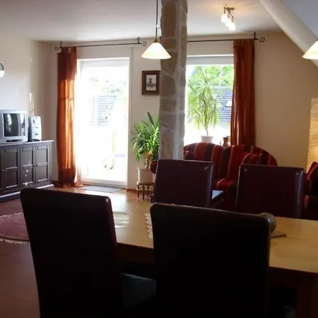 Apartamento In Abbehausen Mit Garten - B48693 Nordenham